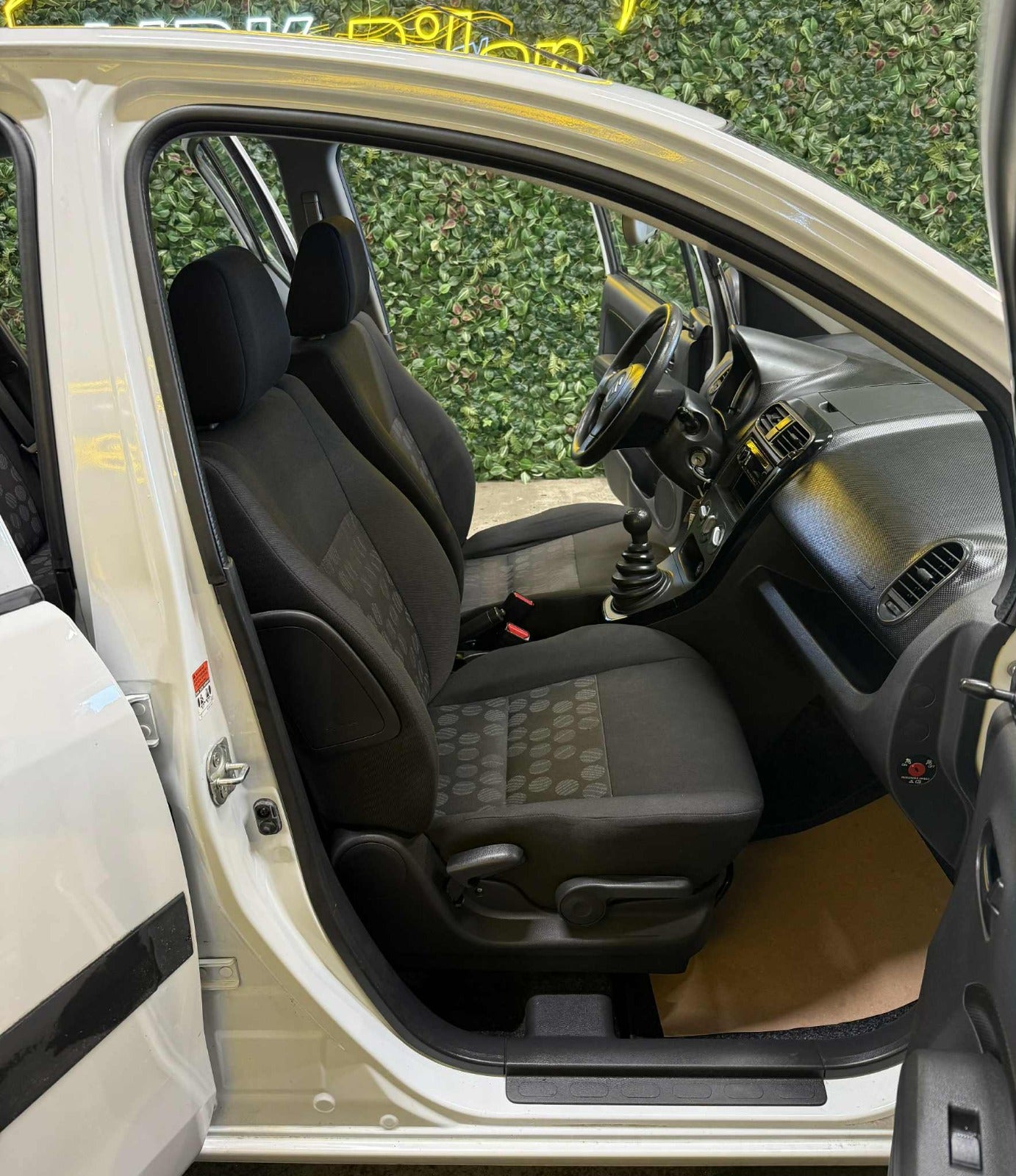 Billede af Suzuki Splash 1,0 GL
