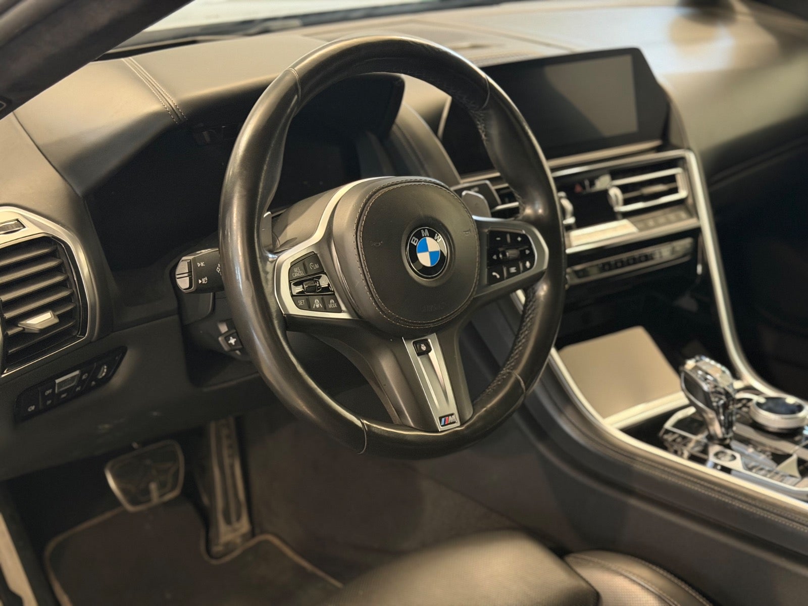 BMW – M850i