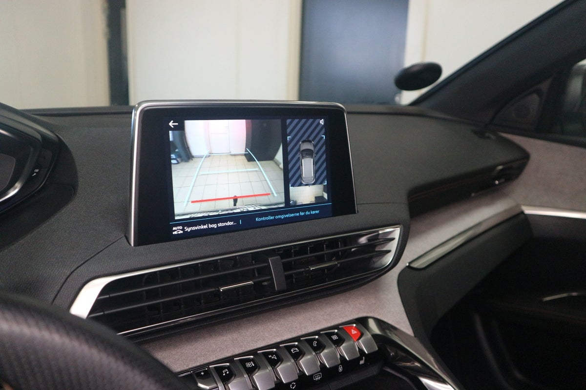 Peugeot 3008 Hybrid4 GT EAT8