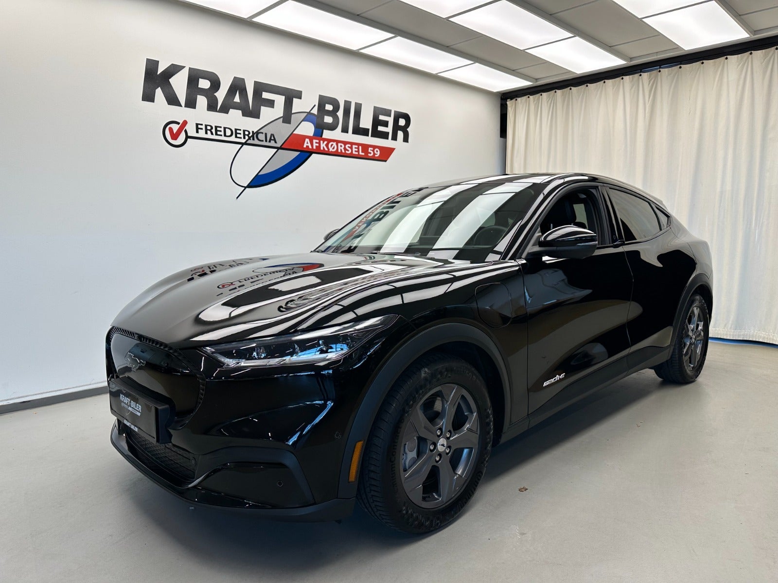 Billede af Ford Mustang Mach-E 75 Standard Range