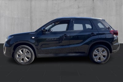 Suzuki Vitara mHybrid Active Suzuki Vitara mHybrid Active - 1