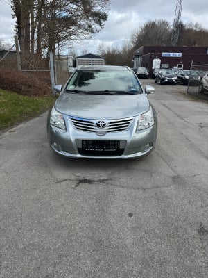 Toyota Avensis 1,8 VVT-i T2 Business stc. 5d