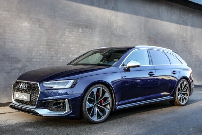 Audi RS4 2,9 TFSi Avant quattro Tiptr. 5d