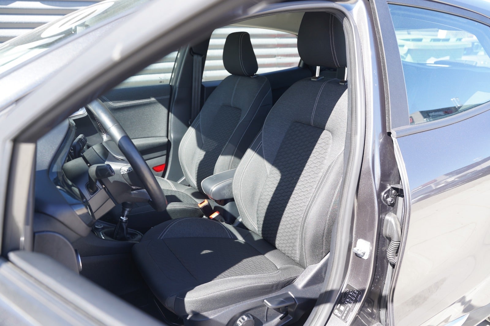 Billede af Ford Puma 1,0 EcoBoost mHEV Titanium