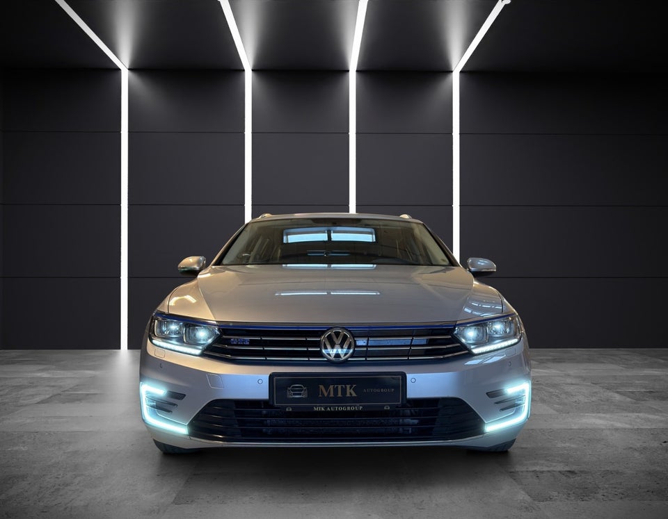 VW Passat, Billede 2