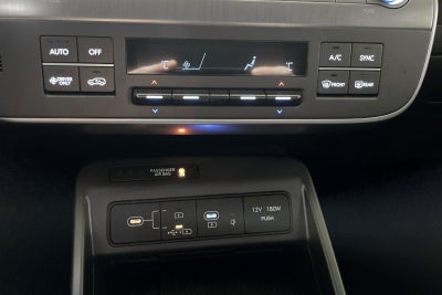 Hyundai Kona EV Essential