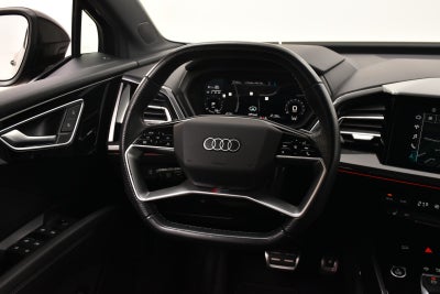 Audi Q4 e-tron S-line