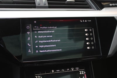 Audi e-tron S-line quattro
