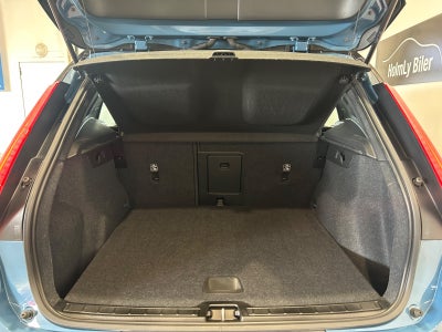 Volvo XC40 P6 ReCharge Core