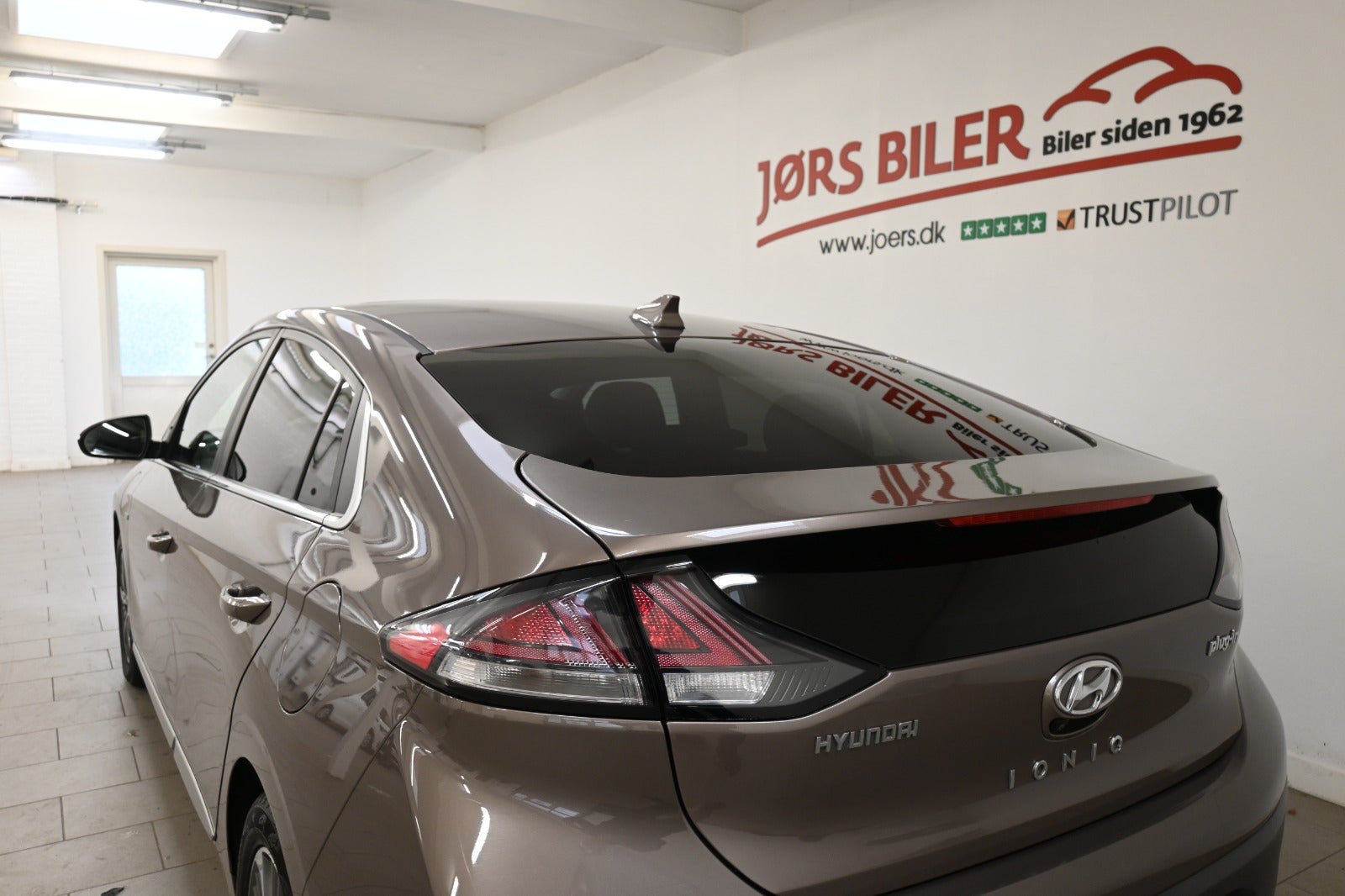 Hyundai Ioniq PHEV Premium+ DCT
