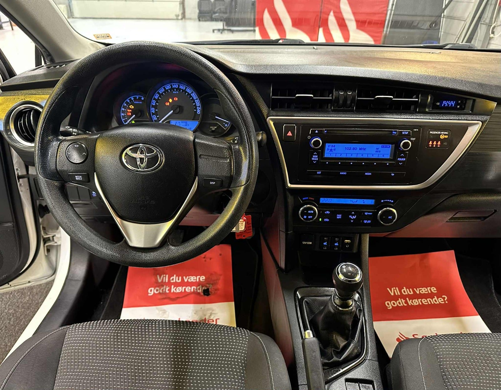 Billede af Toyota Auris 1,3 VVT-i T1