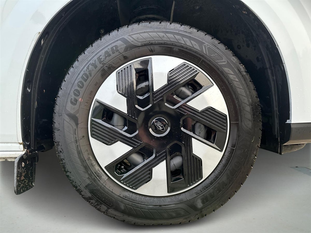 Ford E-Transit Custom 320L Trend billede 8