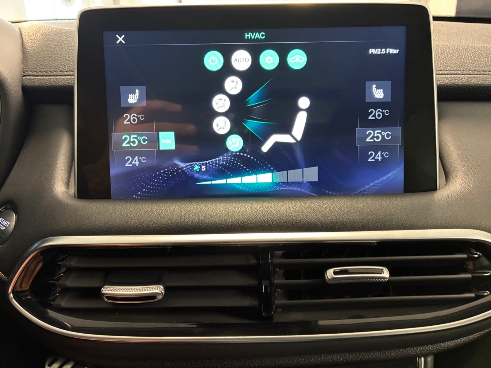 Billede af MG EHS 1,5 PHEV Luxury