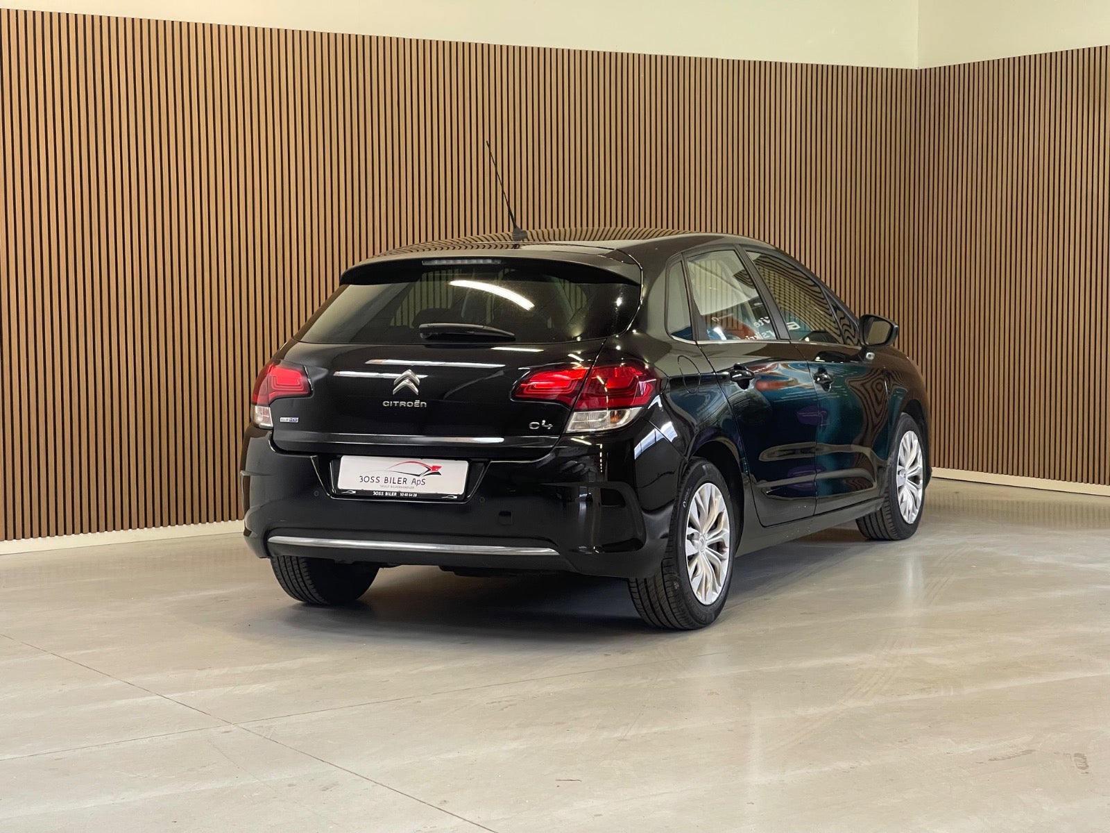Billede af Citroën C4 1,6 BlueHDi 100 Attraction