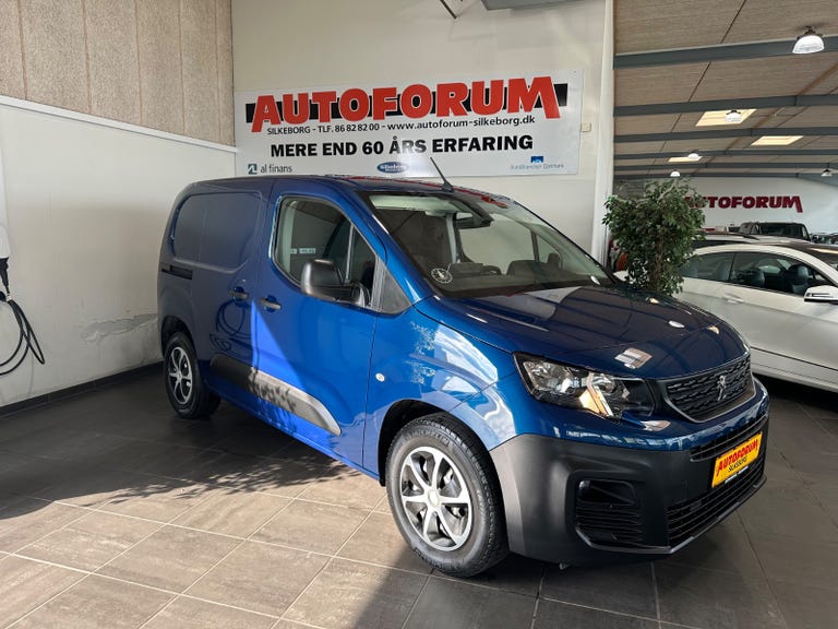 Peugeot Partner BlueHDi 100 L1V2 Grip Van