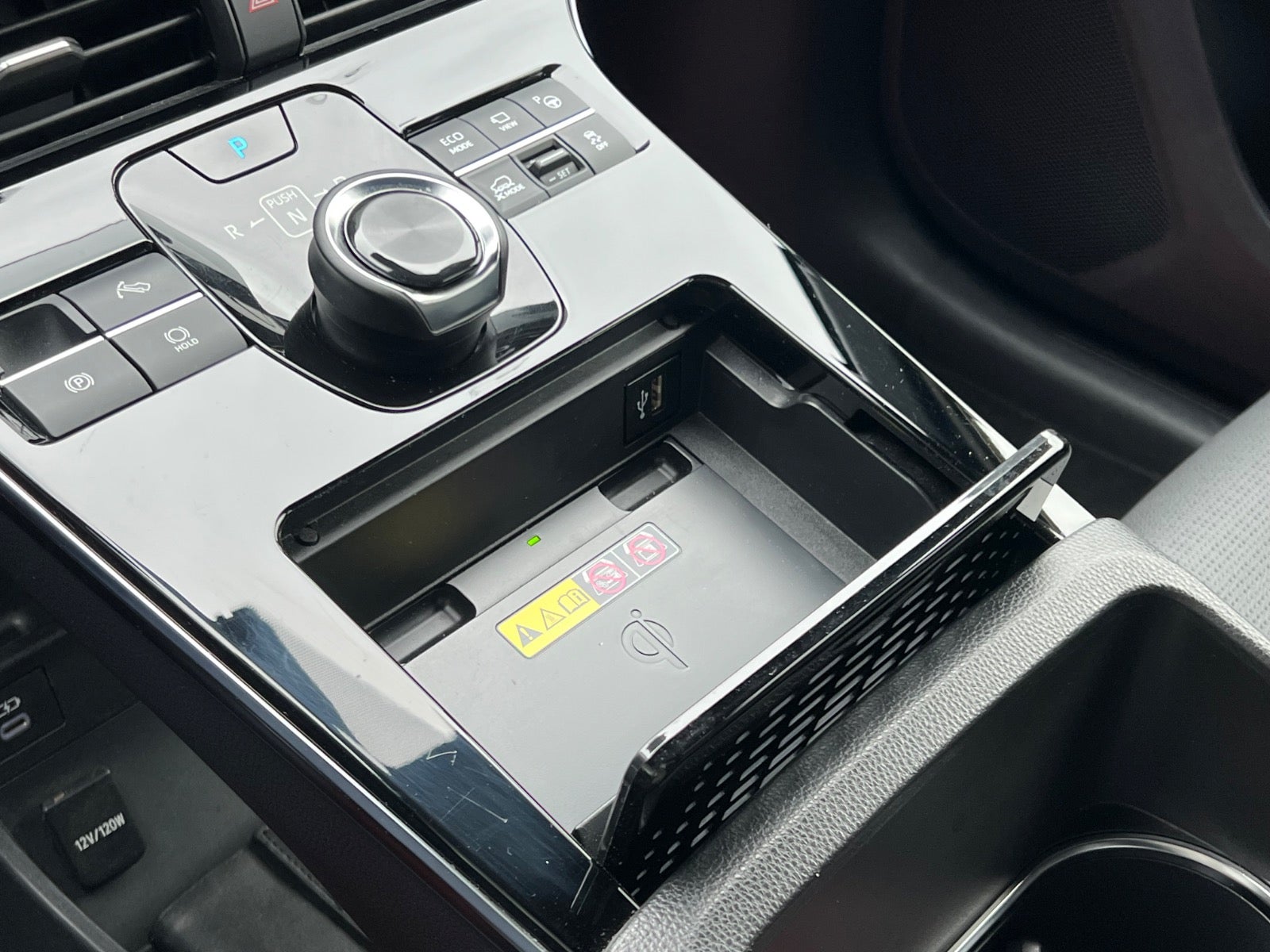 Toyota bZ4X Executive AWD