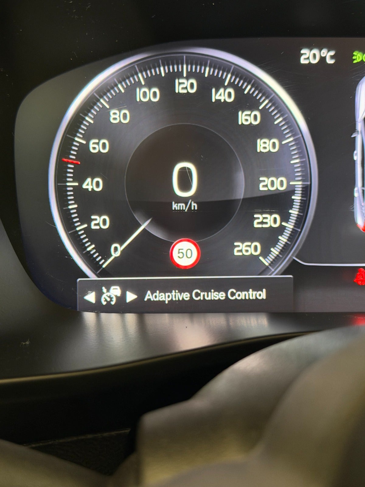 Billede af Volvo XC40 2,0 D4 200 Momentum Polestar aut. AWD