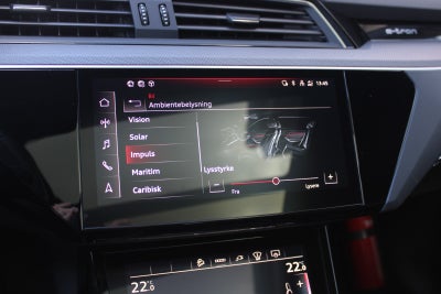 Audi Q8 e-tron S-line Black Style Sportback quattro