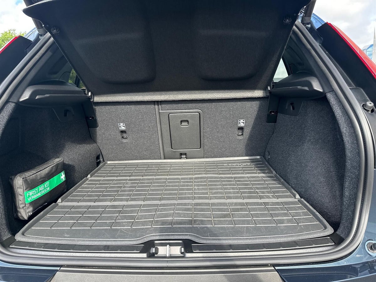Volvo EX40 Extended Range Black Edition billede 6