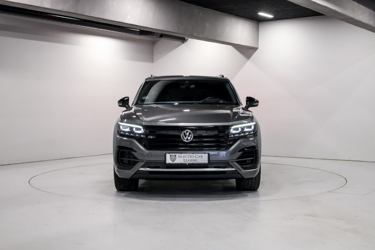 VW Touareg 3,0 TDi 286 R-line aut. 4Motion
