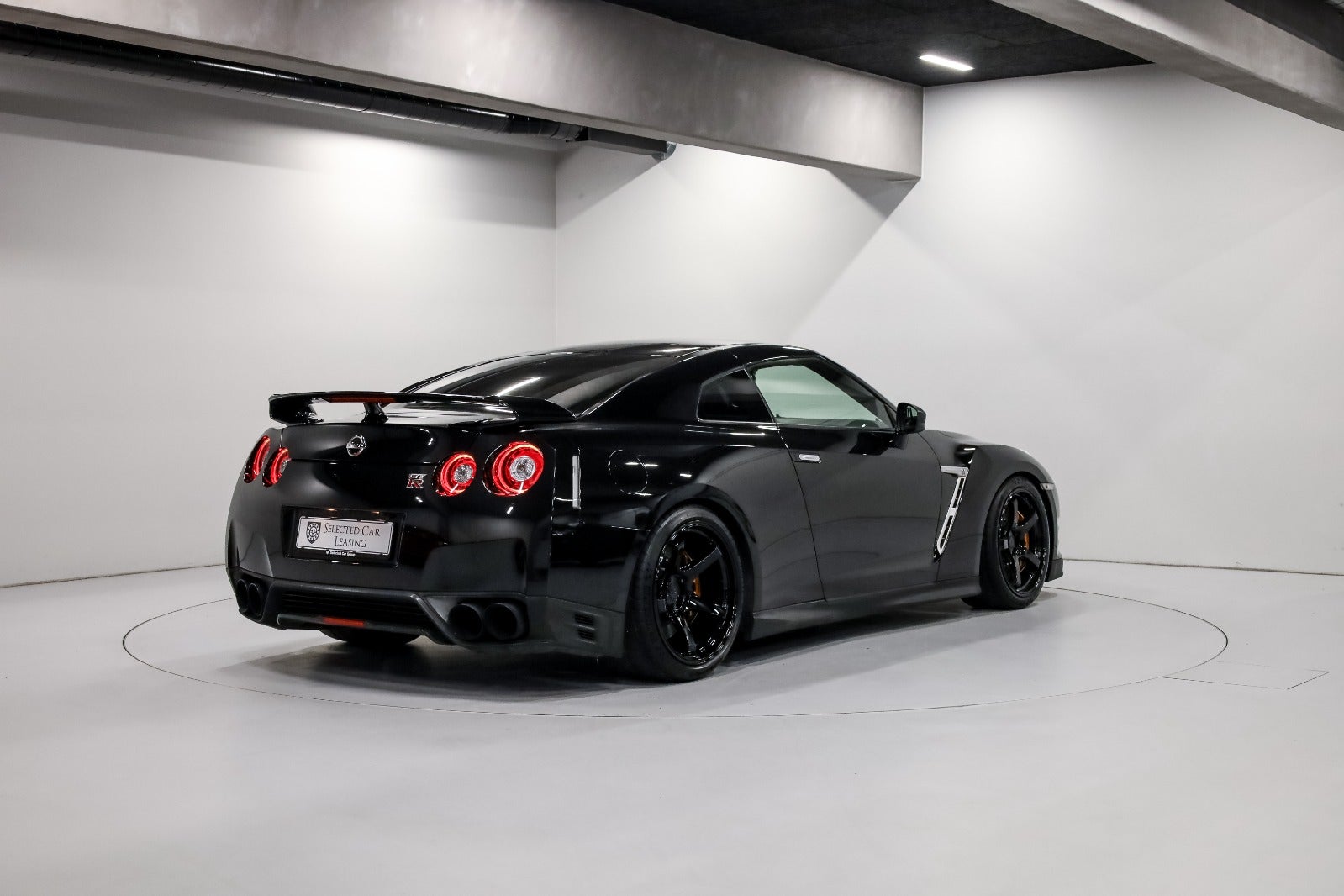 Nissan GT-R 3,8 V6 Black Edition aut.