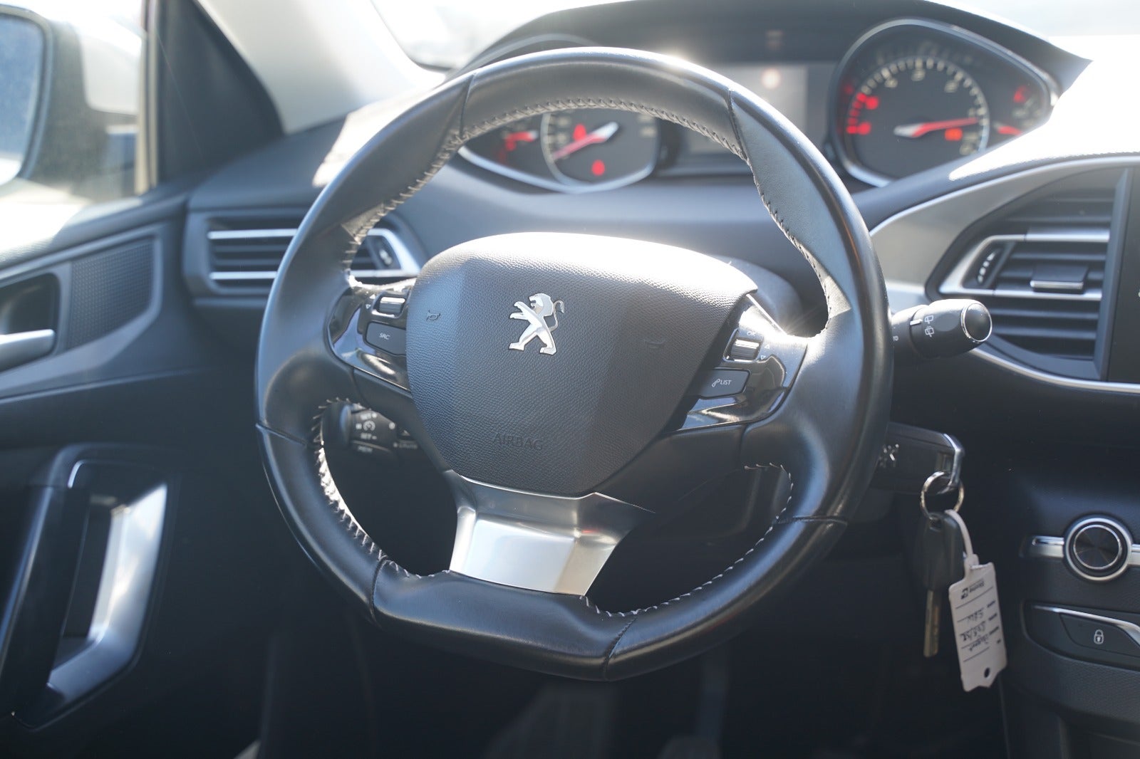 Billede af Peugeot 308 1,5 BlueHDi 130 Style SW