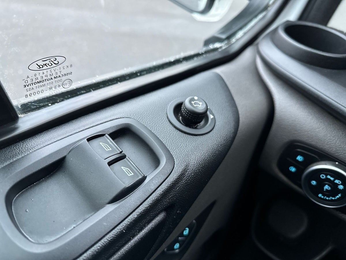 Ford Transit Custom 300L TDCi 130 Trend billede 15