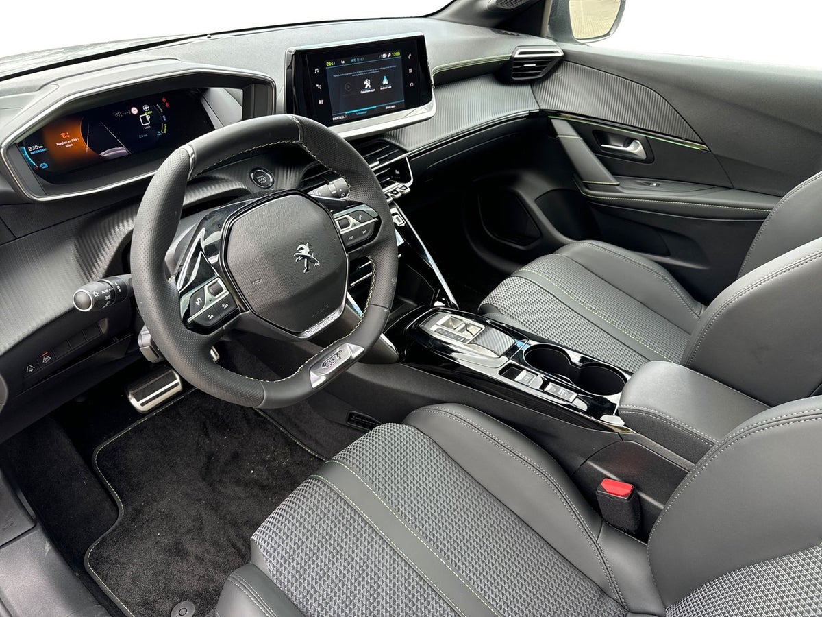 Peugeot e-208 GT Sky billede 3