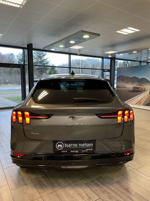 Ford Mustang Mach-E Premium Standard Range AWD billede 2