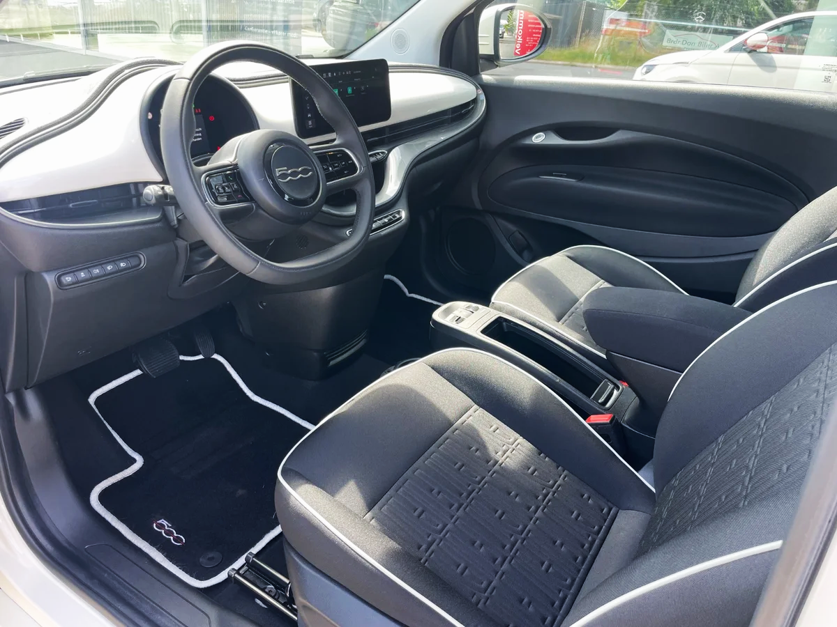 Billede af Fiat 500e 42 Icon Pack Cabrio