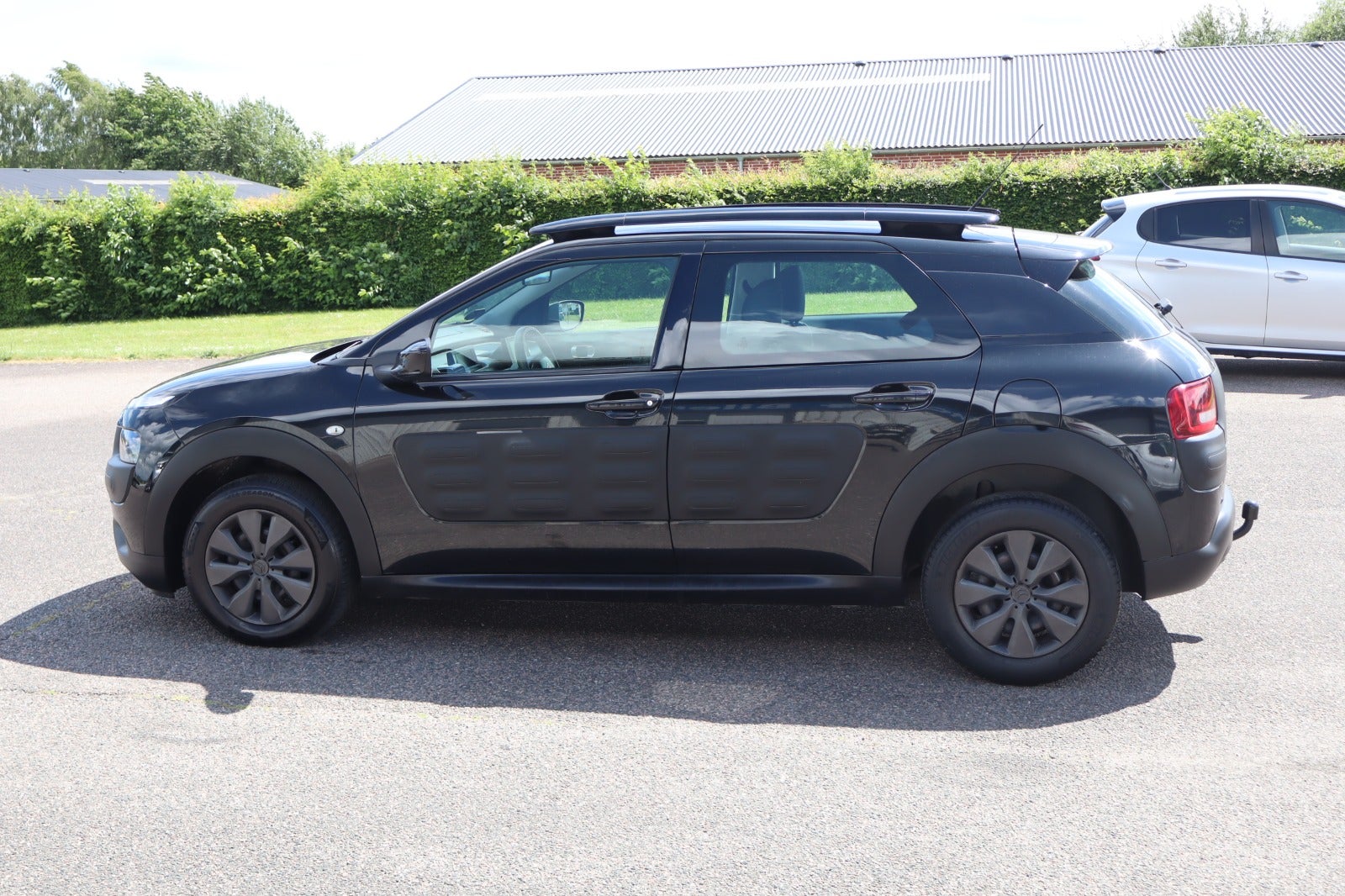 Billede af Citroën C4 Cactus 1,6 BlueHDi 100 Shine Edition