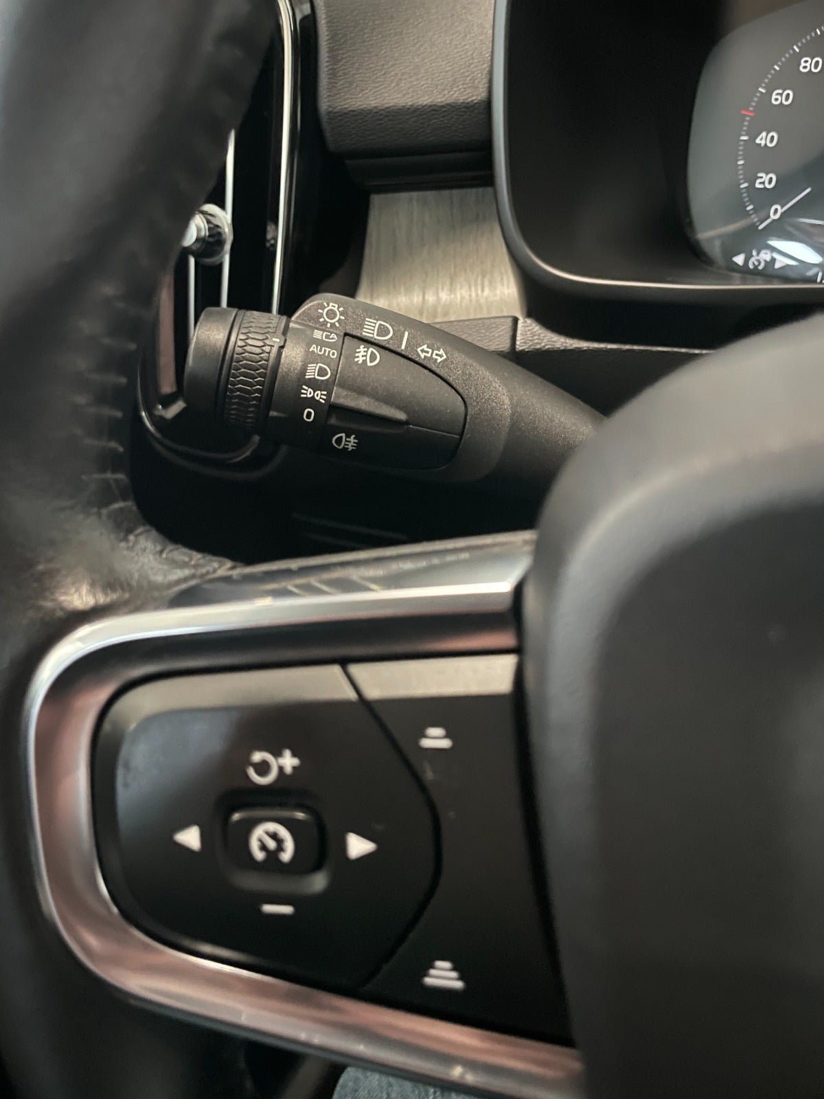 Billede af Volvo XC40 2,0 D4 190 Inscription aut. AWD