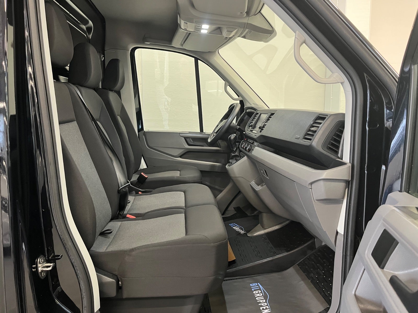 Billede af VW Crafter 35 2,0 TDi 140 Kassevogn L3H2
