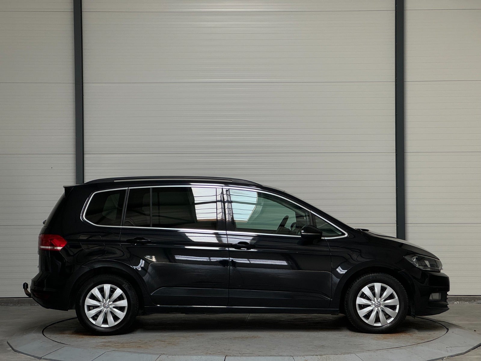 Billede af VW Touran 2,0 TDi 150 Comfortline DSG 7prs