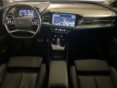 Audi Q4 e-tron S-line quattro Van