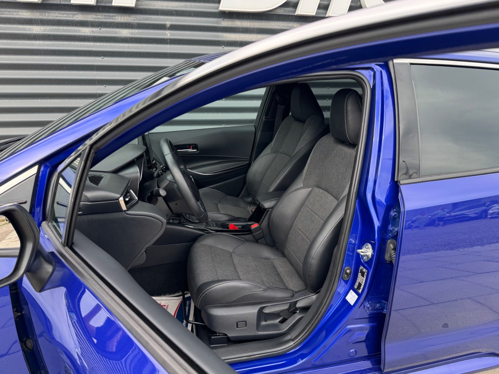 Billede af Toyota Corolla 1,8 Hybrid Style Touring Sports e-CVT