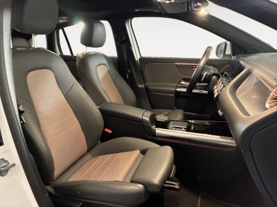 Mercedes EQA250 Electric Art