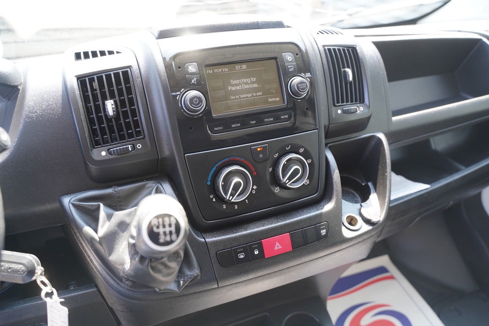 Billede af Peugeot Boxer 333 2,2 BlueHDi 140 L3H2 Premium