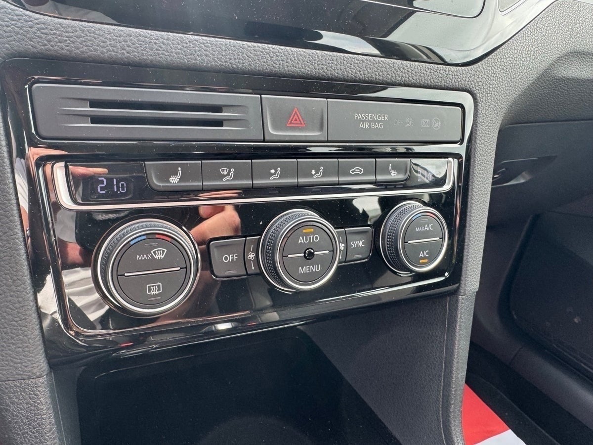 VW Golf Sportsvan TSi 125 Highline DSG BMT
