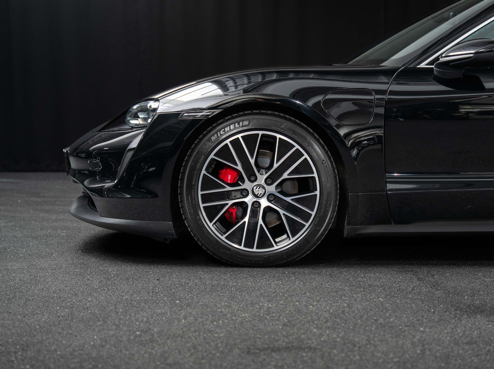 Gallery image 4 of 23