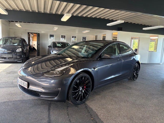 Tesla Model 3 Performance AWD