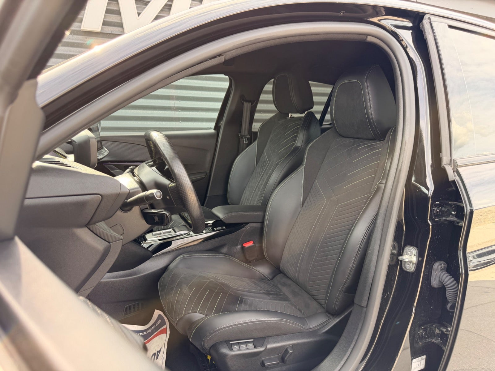 Billede af Peugeot e-208 54 GT
