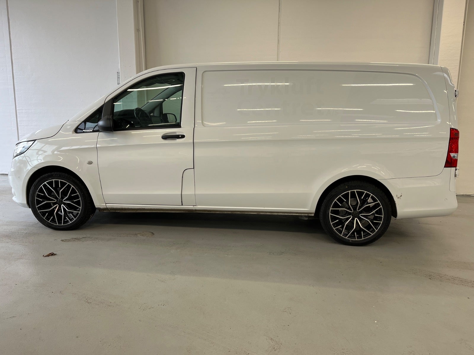 Billede af Mercedes Vito 116 2,0 CDi Kassevogn aut. L RWD