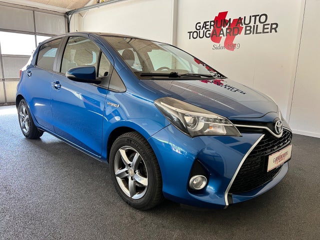 Hybrid-Benzin Toyota Yaris 1,5 Hybrid H2 e-CVT 128.500 km 2015 27,8 km/l