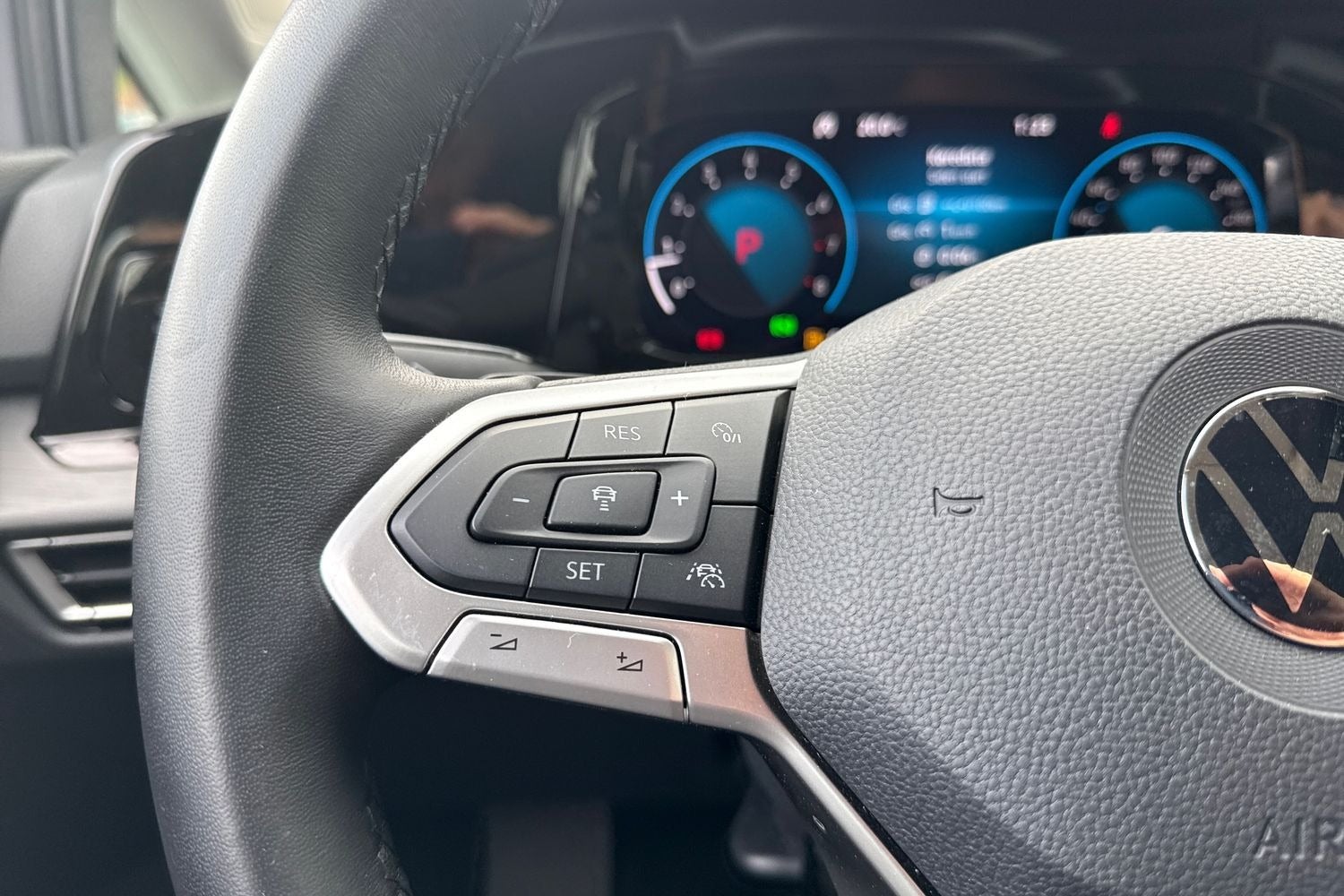 Billede af VW Golf VIII 1,5 eTSi 150 Style DSG