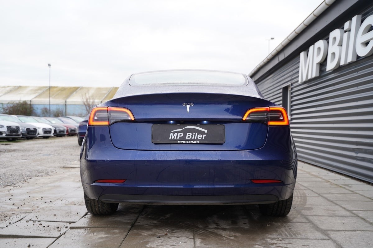Billede af Tesla Model 3  RWD