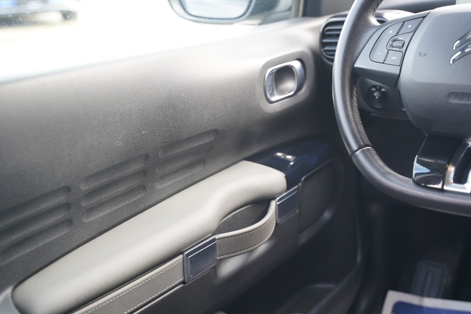 Billede af Citroën C4 Cactus 1,5 BlueHDi 100 Platinum LTD