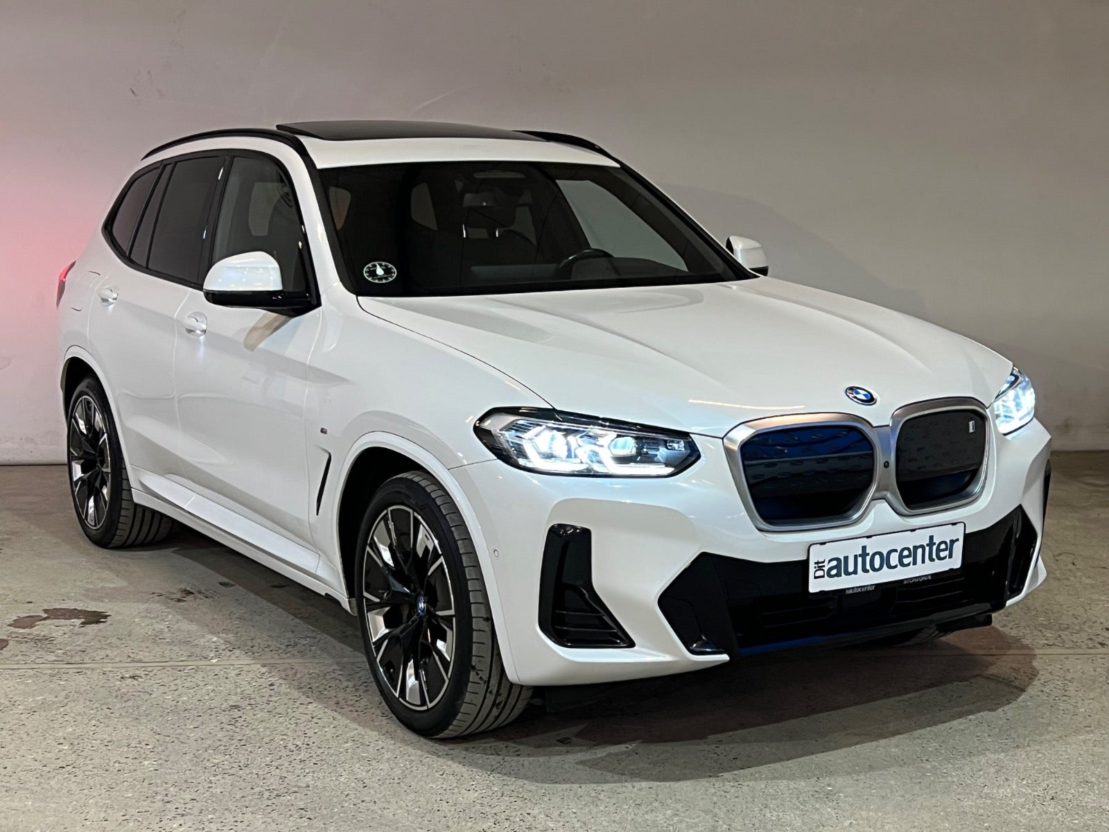 BMW iX3 Charged Plus M-Sport