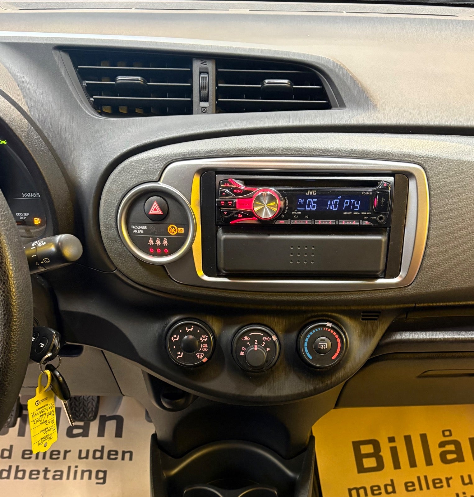 Billede af Toyota Yaris 1,0 VVT-i T1