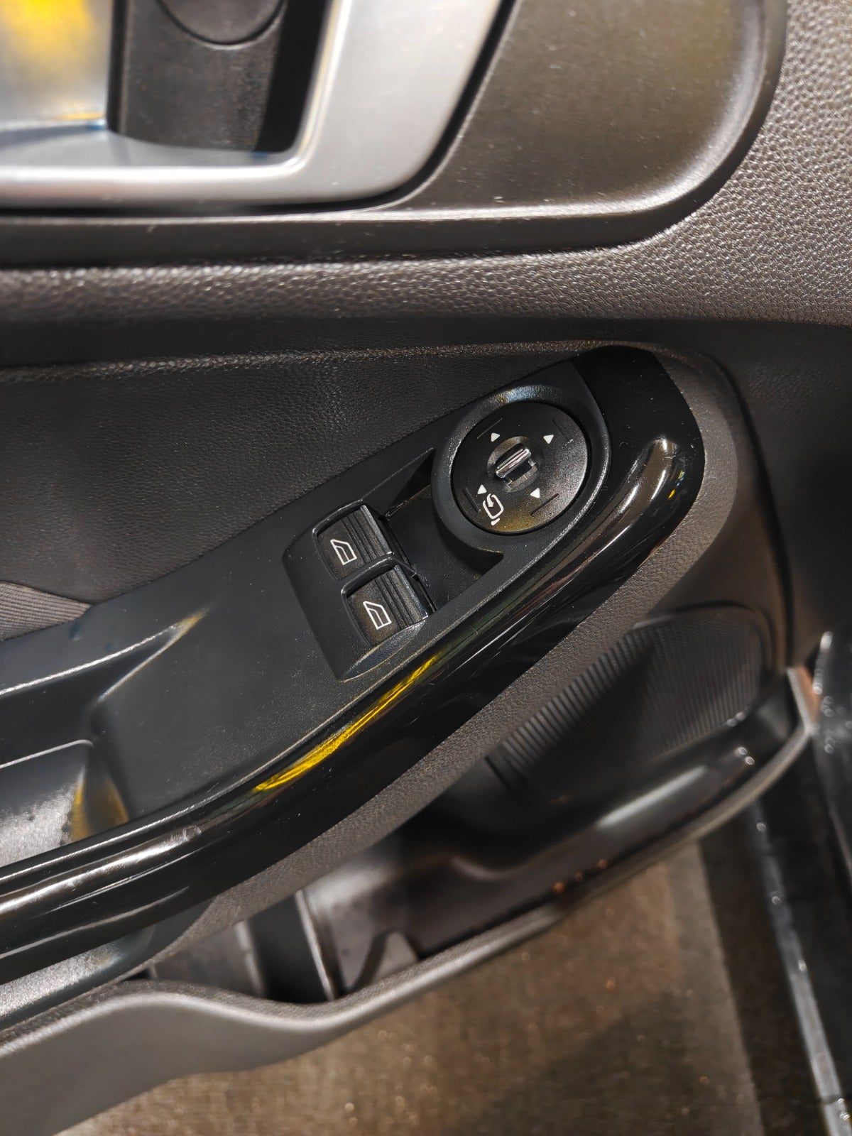 Billede af Ford Fiesta 1,0 SCTi 100 Trend